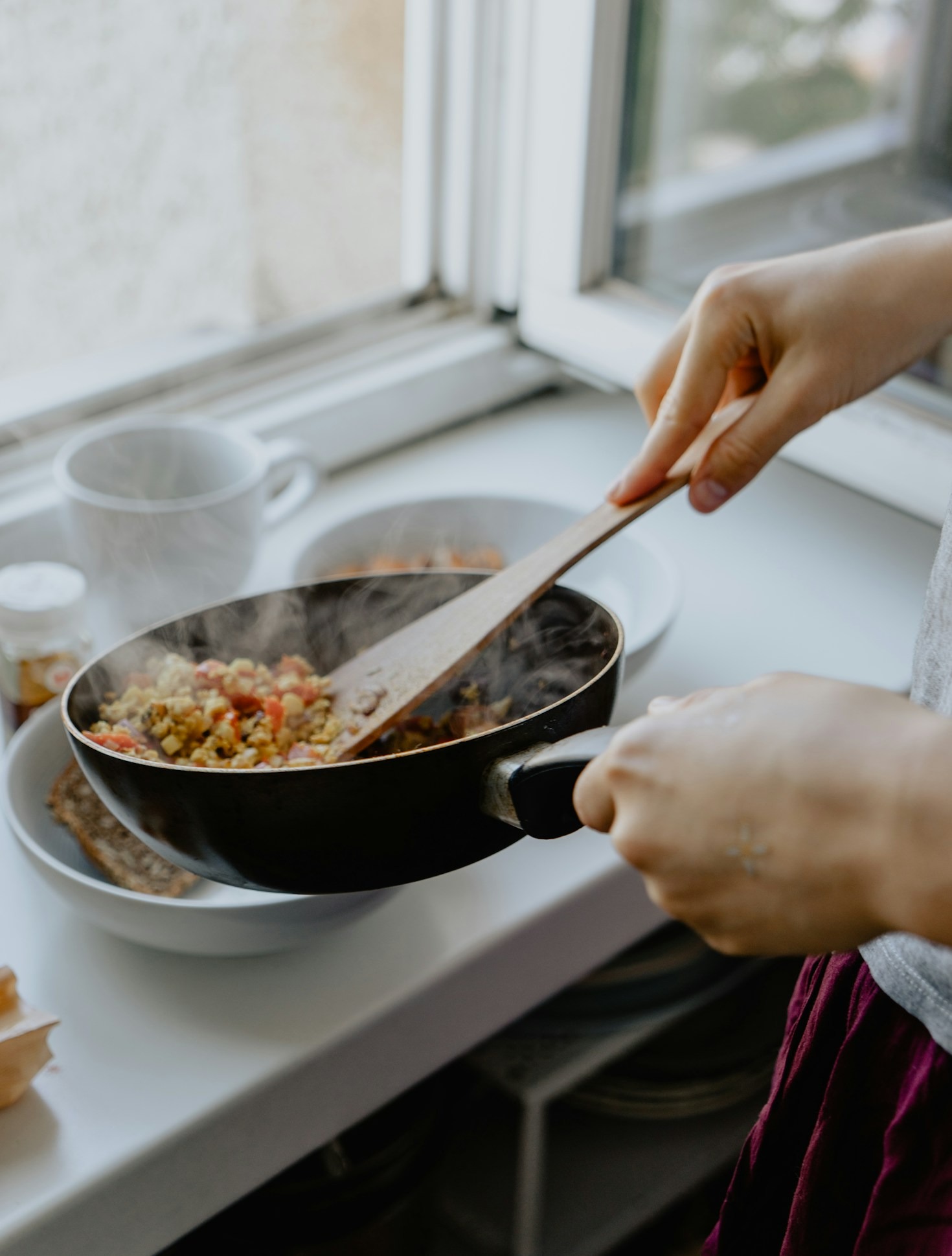 How to Simplify Your Weeknight Cooking